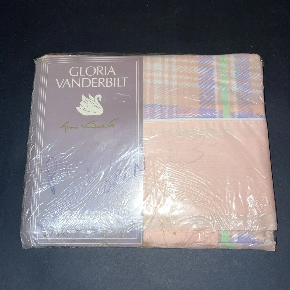NEW VINTAGE 1983 Gloria Vanderbilt PLAID PEACH Double FLAT SHEET